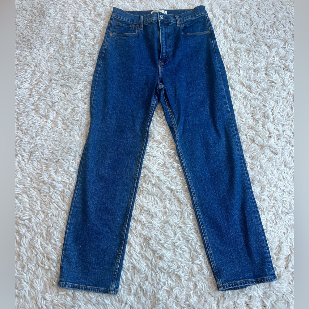 NWT Abercrombie & Fitch Ankle Straight Ultra High Rise Jeans